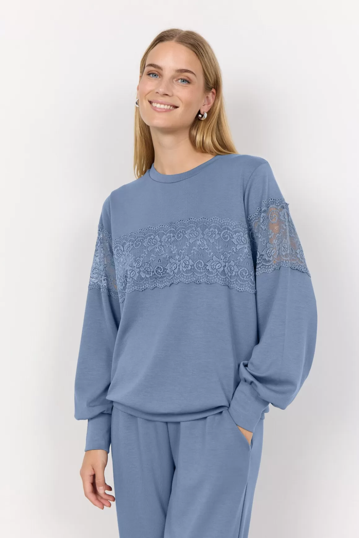 SC-BANU 201 Sweatshirt -Soyaconcept Store