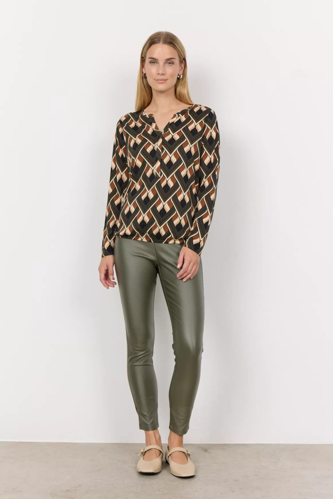 SC-FELICITY AOP 481 Blouse -Soyaconcept New