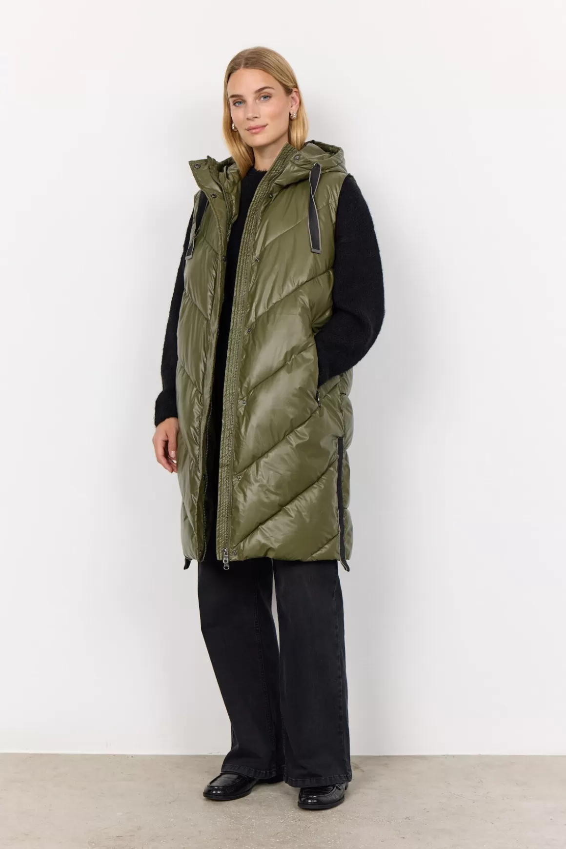 SC-FRESIA 1 Waistcoat Olive-Soyaconcept New