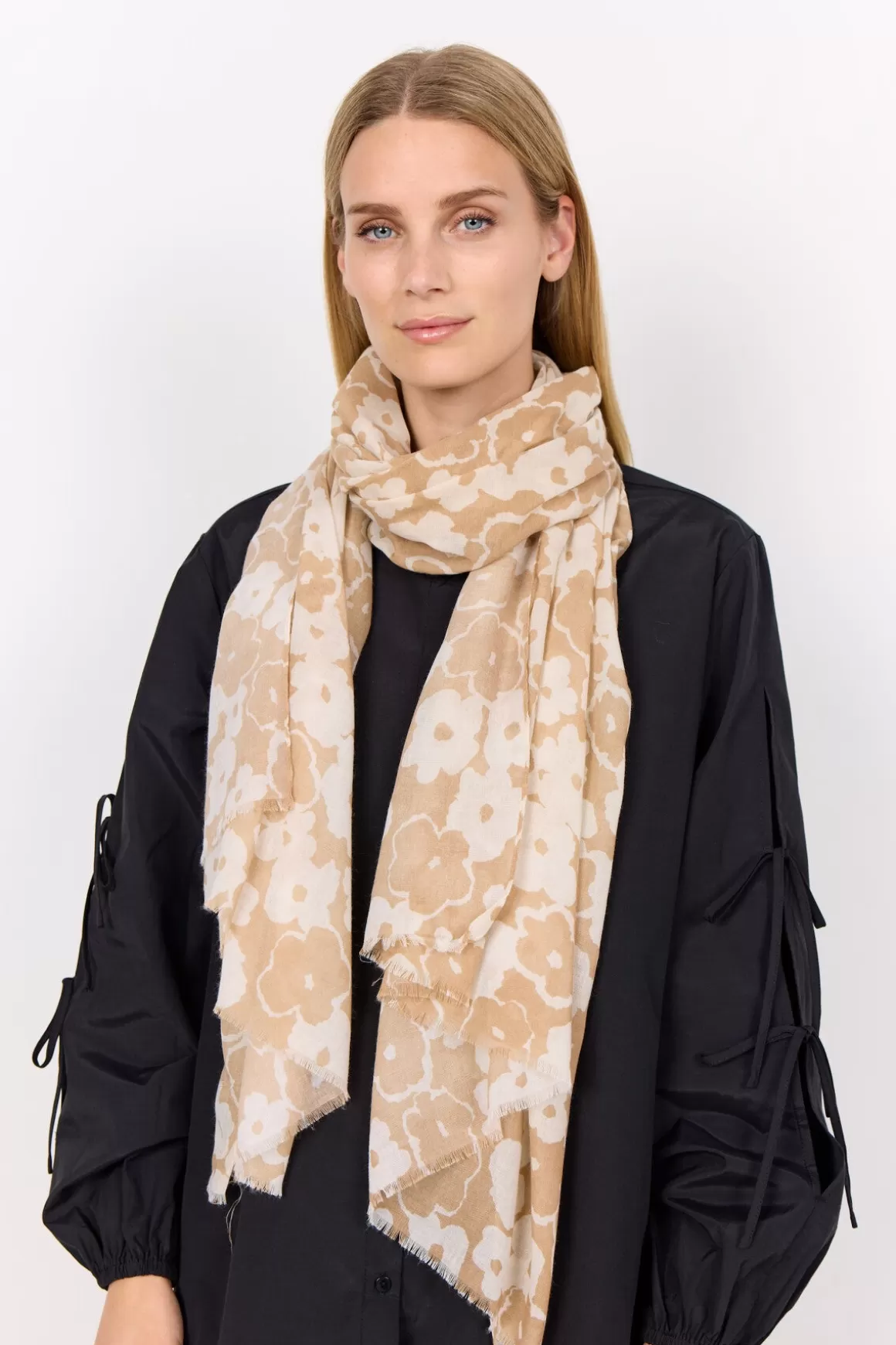 SC-FRO 1 Scarf -Soyaconcept Online