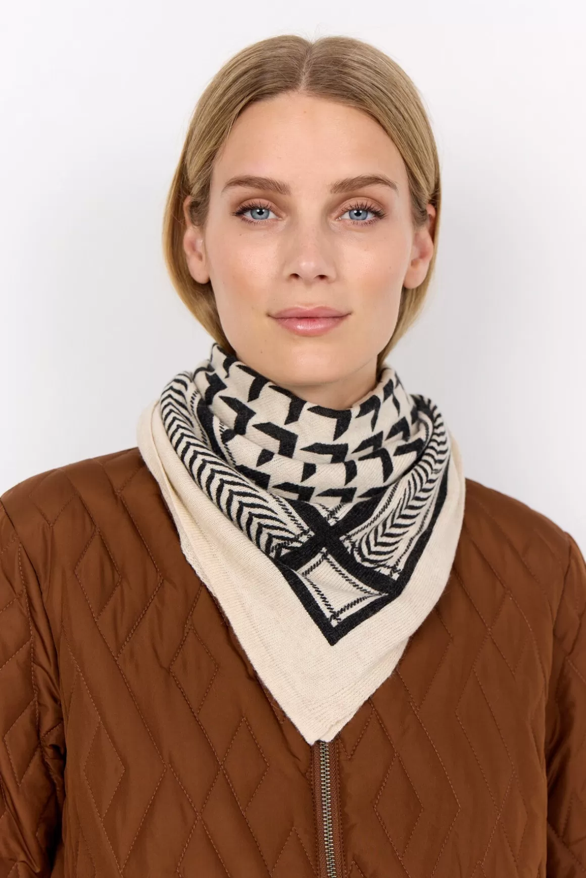 SC-KIRSA 9 Scarf -Soyaconcept Discount