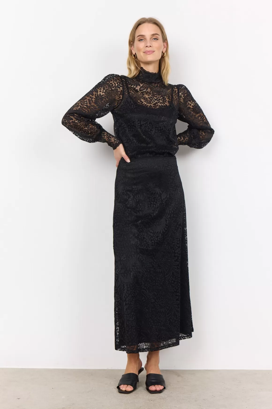 SC-NAILAH 3 Skirt Black-Soyaconcept Store