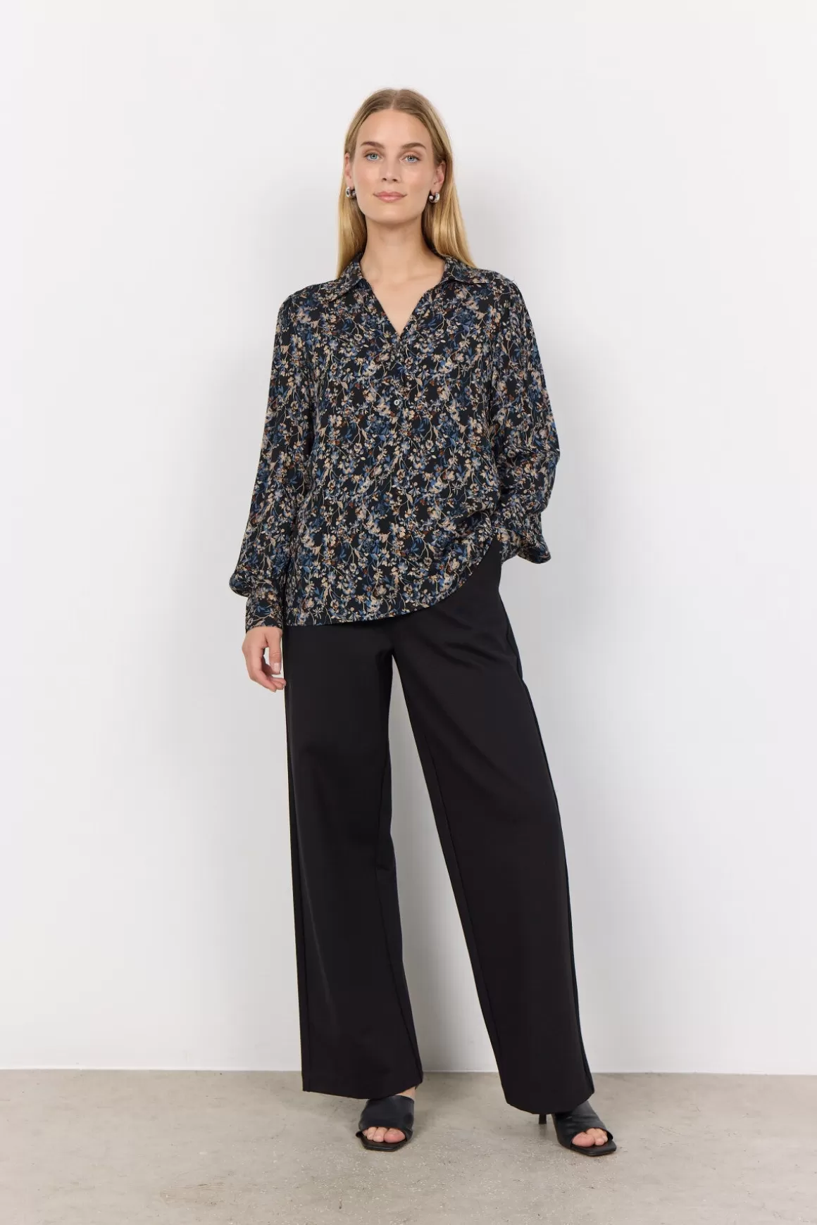 SC-NAJRA 1 Blouse -Soyaconcept Online