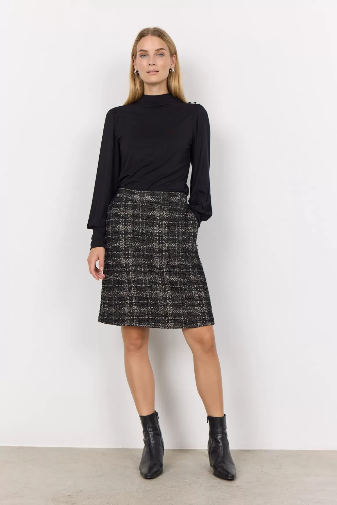 SC-NAKIA 4 Skirt Black-Soyaconcept Best Sale