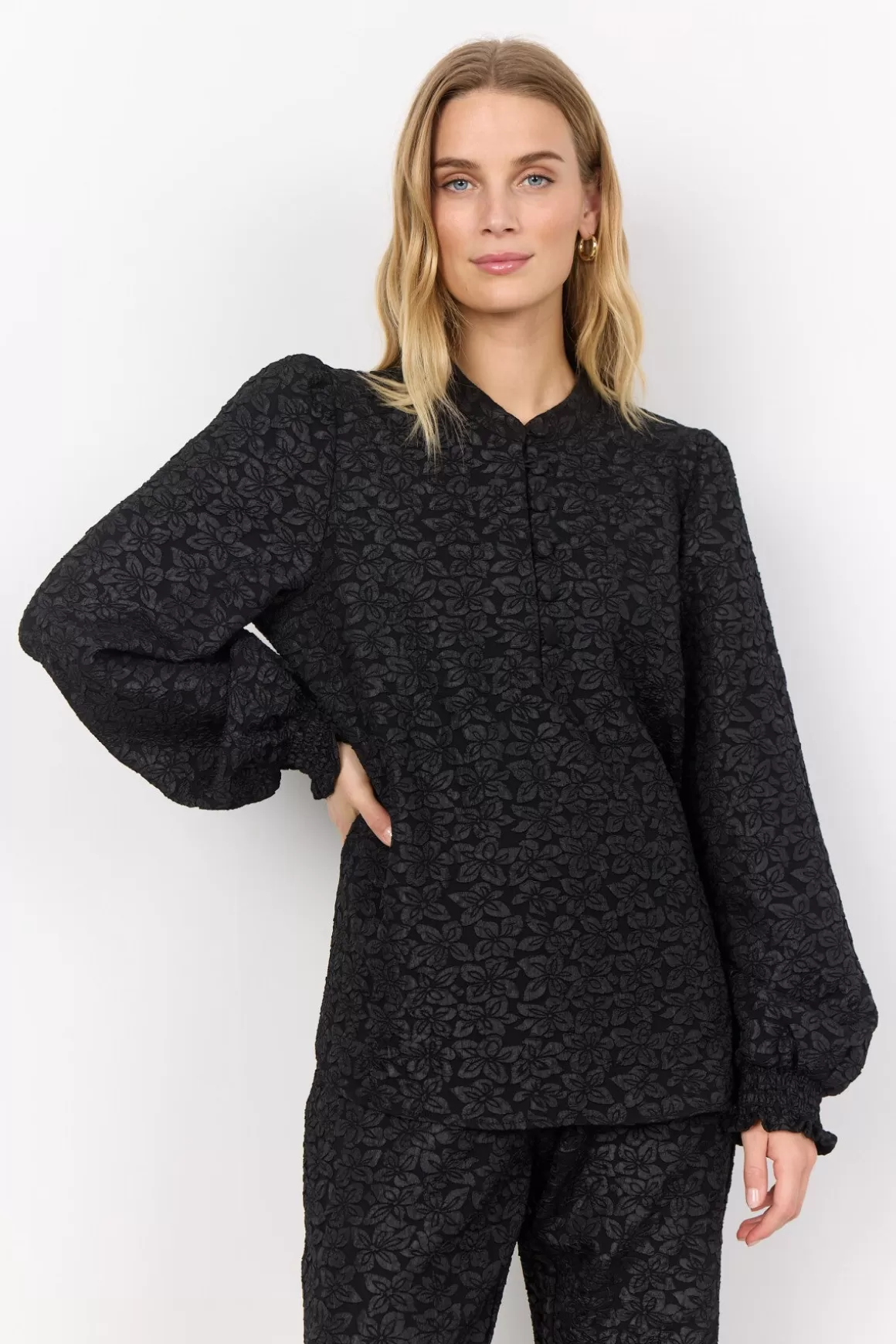 SC-NILDA 4 Blouse Black-Soyaconcept Shop