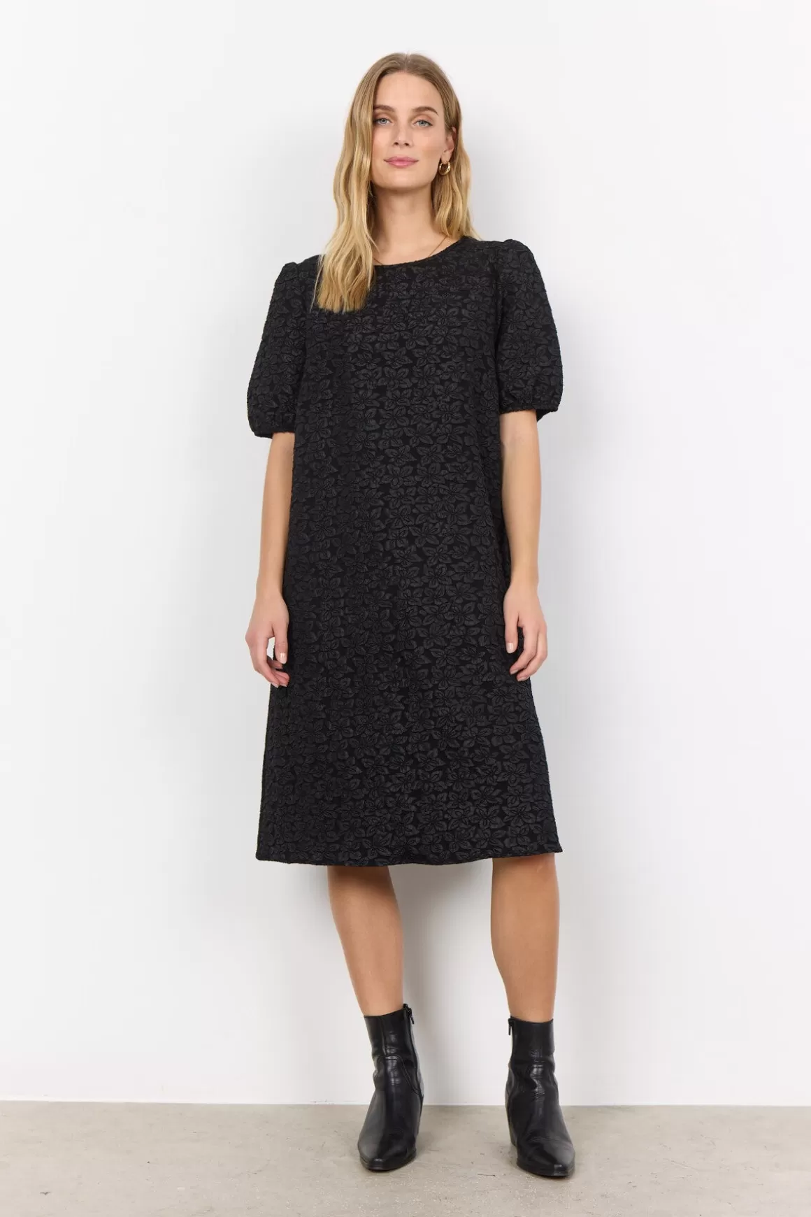 SC-NILDA 3 Dress Black-Soyaconcept Sale